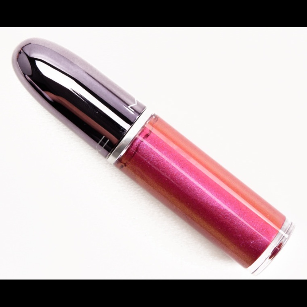 MAC: Grand Illusion Liquid Lipcolour: Pearly Girl